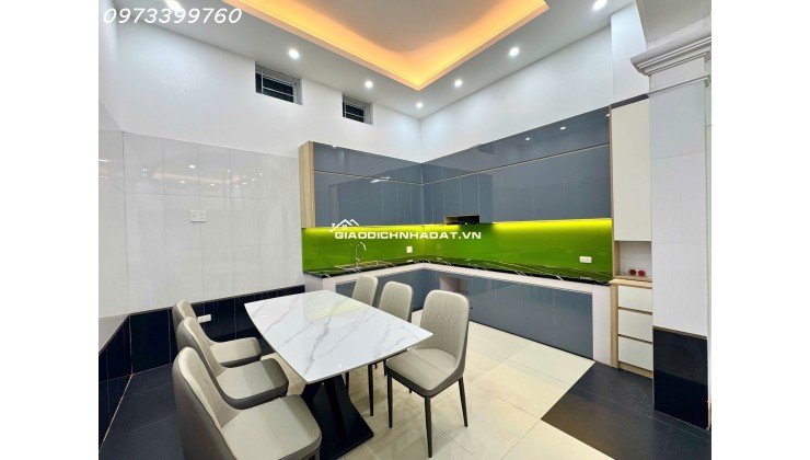 NHÀ VIP TRUNG TÂM HOÀI ĐỨC – 3 MẶT THOÁNG - Ô TÔ 7 CHỖ VÀO NHÀ