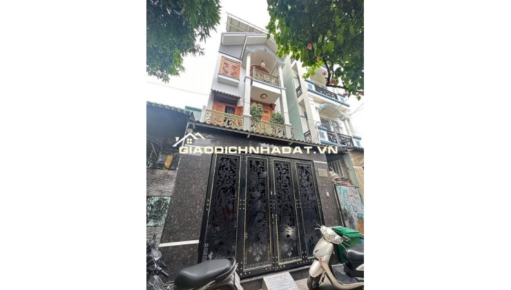 LÊ VĂN KHƯƠNG _Q12_HẺM XE HƠI QUA NHÀ