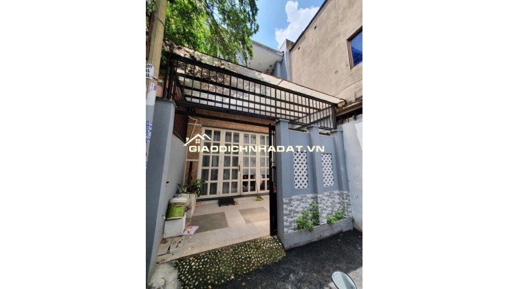 NHÀ ĐẸP GÒ VẤP;  DT: 71m2, 2PN rộng, 3WC.