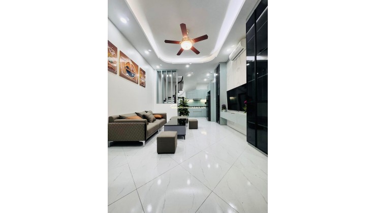 Bán nhà đẹp Thanh Xuân – Oto đỗ cửa – 5 tầng hiện đại – Giá 10 tỷ
 - 0399812051