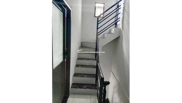 Bán nhà 3 tầng Tttp Biển Nha Trang tại hẻm Mai Xuân Thưởng , P. Vĩnh Hải ,Nha Trang , Khánh Hoà