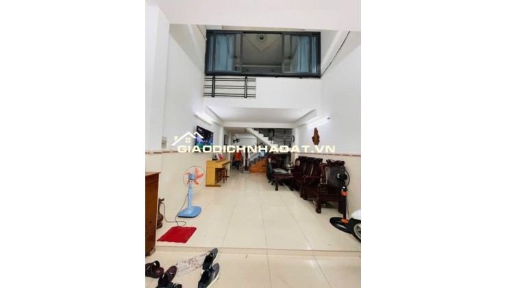 NGAY CV GIA ĐỊNH - 4 TẦNG NGANG 4M - 44M2 - 5 PHÒNG NGỦ CHỈ 5 .5 TỶ TL