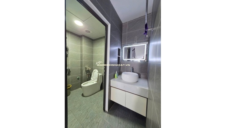 SIÊU ĐẸP ĐỘI CẤN- BA ĐÌNH,NGÕ RỘNG -42M2 x 5 Tầng,4 PN ĐỦ CÔNG NĂNG -CHỈ VIỆC VỀ Ở
