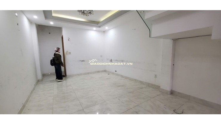Bán nhà Lương Thế Vinh- Sơn Trà 3 Tầng 60m2, MT 4,5 giá nhỉnh 4 tỷ