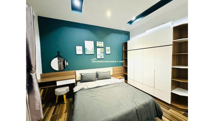Nhà 3 tầng mới 100%, kiệt ô tô Trần Cao Vân, thiết kế hiện đại xanh mát