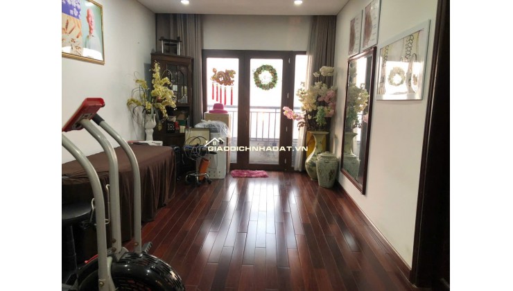 Bán căn hộ 116m², 3PN, Lương Yên, Hai Bà Trưng, 8.8 tỷ