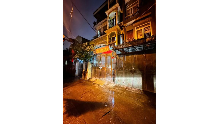 Bán nhà Trương Định 60m x 5 tầng. Ô tô vào nhà, ngõ thông, kinh doanh đỉnh