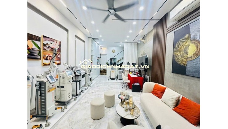Bán nhà Giải Phóng - Thanh Xuân, DT 41m x 5 tầng. Phân lô ô tô vào nhà, kinh doanh