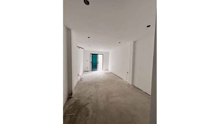Bán nhà Đại Từ - Hoàng Mai, DT 42m x 6 tầng, thang máy,full nội thất.
