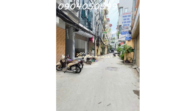 BIỆT THỰ SIÊU VIP - LÔ GÓC 3 MẶT THOÁNG - GARA Ô TÔ ĐỖ CỬA - 40M RA PHỐ - SỔ ĐẸP
