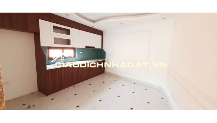 Bán nhà Hoàng Liệt - Hoàng Mai. DT 50m x 5 tầng. Lô góc, thang máy, ô tô, kinh doanh