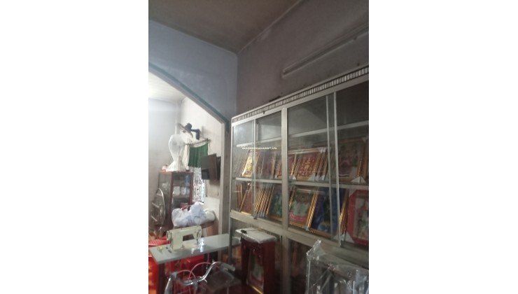 Chính chủ cần Bán nhà mặt phố đường Trần Hưng Đạo phường Long thạnh txtanchau tỉnh An Giang.dt