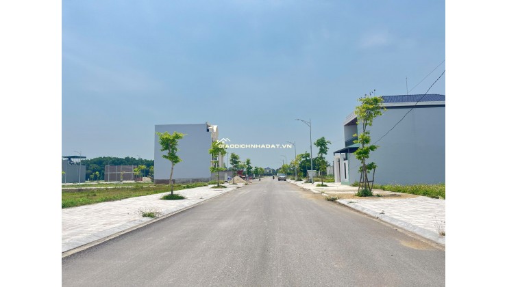 CHÍNH CHỦ BÁN LÔ ĐẤT ĐẸP – NGAY TRUNG TÂM PHƯỜNG HẢI HOÀ– NGHI SƠN, THANH HÓA CÁCH BIỂN 500M. LH 0567 662 567