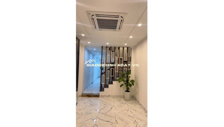 Bán Nhà 6 Tầng Thang Máy 47m², 9 Phòng Full Nội Thất, Trung Tâm Ba Đình - Giá Chỉ 11.3 Tỷ!