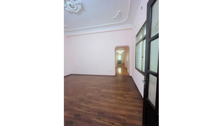 Lô góc ngõ ba gác tránh Trương Định 57m2 x 4 tầng. Gần phố, kinh doanh