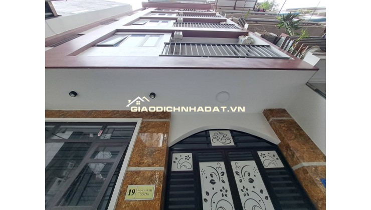 BÁN CCMN ĐỘI CẤN, BA ĐÌNH. 101M2 7 TẦNG MT 7M GIÁ 23 TỶ-  DÒNG TIỀN 130TR/THÁNG - 2 THOÁNG - ĐẦY ĐỦ PCCC - GPXD