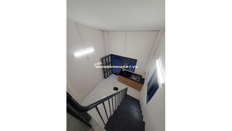 Bán nhà lô góc hẻm thông, Giáp Quận 1, Xô Viết Nghệ Tĩnh, Chỉ nhỉnh 3 tỷ