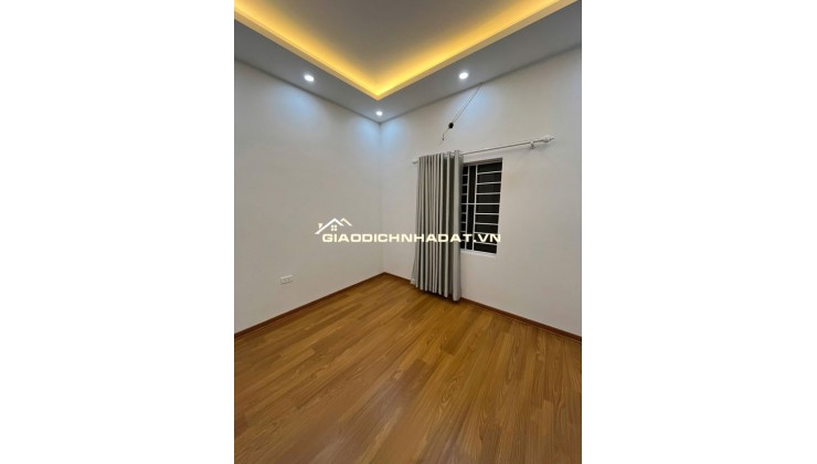 Cực Hiếm Nhà Dân Xây Mới 4 Tầng Tây Hồ - Vài Bước Ra Ô TÔ