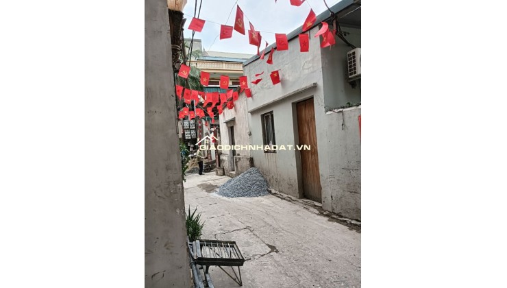 Bán nhà Phố Nam Dư - Lĩnh Nam, Hoàng Mai, DT 30m x 5 tầng. Ngõ 3 gác thông