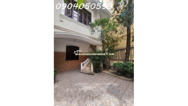 BIỆT THỰ SIÊU VIP - LÔ GÓC 3 MẶT THOÁNG - GARA Ô TÔ ĐỖ CỬA - 40M RA PHỐ - SỔ ĐẸP