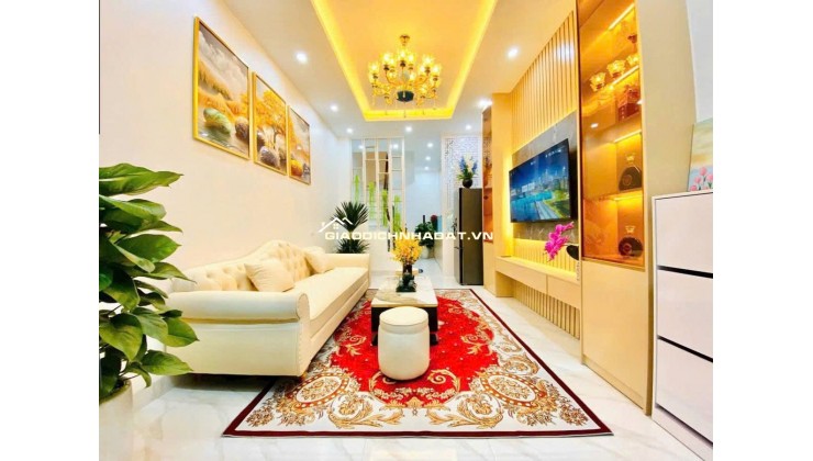 BÁN NHÀ  Quan Thổ 31m2,4 tầng  mặt tiền3.5 m 7.2 tỷ Đống Đa Hà Nội