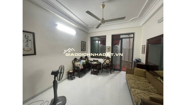 BÁN NHÀ MẶT HỒ LINH QUANG. ĐỐNG ĐA. 74M2 3 TẦNG GIÁ 23 TỶ- VỈA HÈ 2 BÊN KINH DOANH BẤT CHẤP.-  ÔTÔ TRÁNH -ĐOẠN ĐẸP NHẤT HỒ