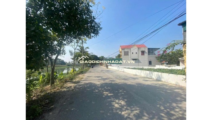 Bán 1.279m2 đất 2 mặt tiền sông Vàm Cỏ Tây và đường liên huyện thị trấn, Mộc Hoá, Long An