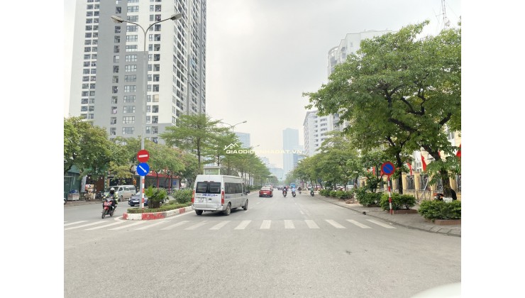 BÁN MẶT PHỐ HAI BÀ TRƯNG LÔ GÓC KINH DOANH VỈA HÈ OTO TRÁNH