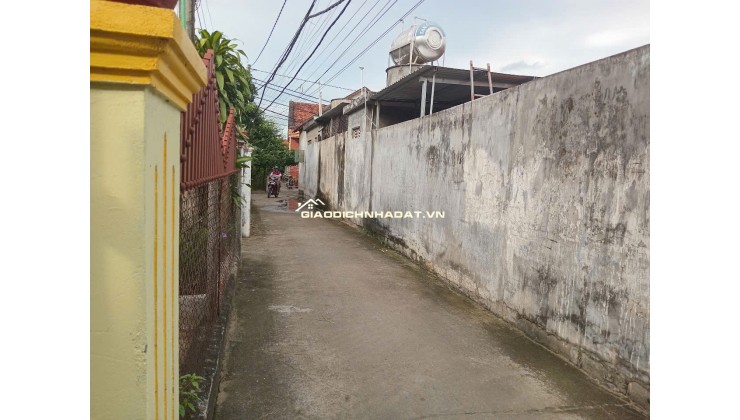 Bán căn nhà vườn có sân trước, sân sau rộng thoáng mát (Thôn Phú Ân, Hòa An, huyện Phú Hòa, Phú Yên)