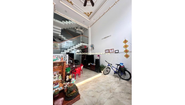 SIÊU PHẨM GIÁP TÂN PHÚ-5 TẦNG-HẺM 5M- 58M2 CHỈ NHỈNH 5 TỶ.