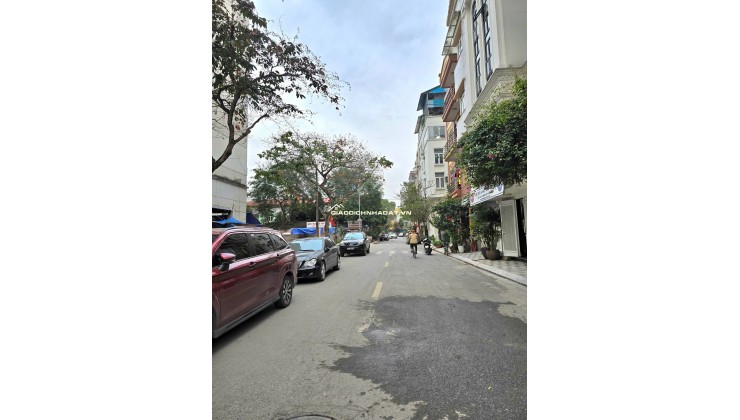 Phú thượng - Tây Hồ, Đất Cạnh Ciputra, Ô tô Qua Lại, 120 m2 , Mặt Tiền 6m,  18,8 tỷ. LH ; 0978818618