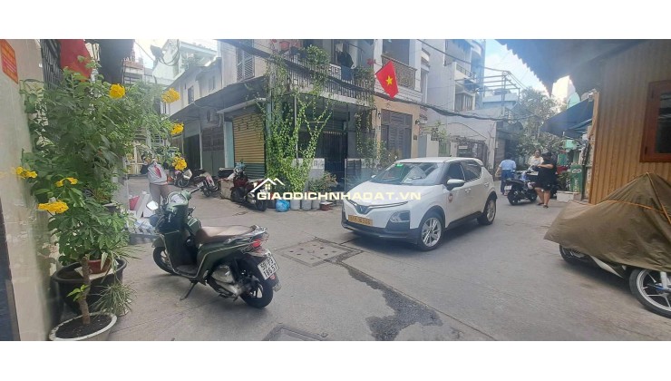 BÁN NHÀ HẺM CÁCH MẠNG THÁNG 8 P15Q10 - 4 TẦNG - CHỈ 9,2 TỶ. LH:0908728638