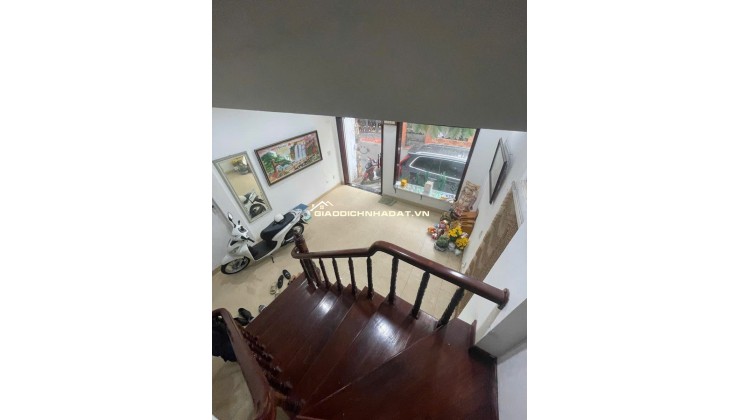 QUAN NHÂN PHÂN LÔ OTO TRÁNH, KINH DOANH, VIEW HỒ ĐIỀU HOÀ, 40M 5 TẦNG, MẶT TIỀN 4.5M GIÁ 11,5 TỶ