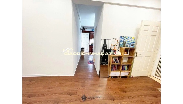 Bán CĂN HỘ CHUNG CƯ MỚI HOÀNG MAI  80m2, 3PN giá 3ty650tr LH 036.214.6202