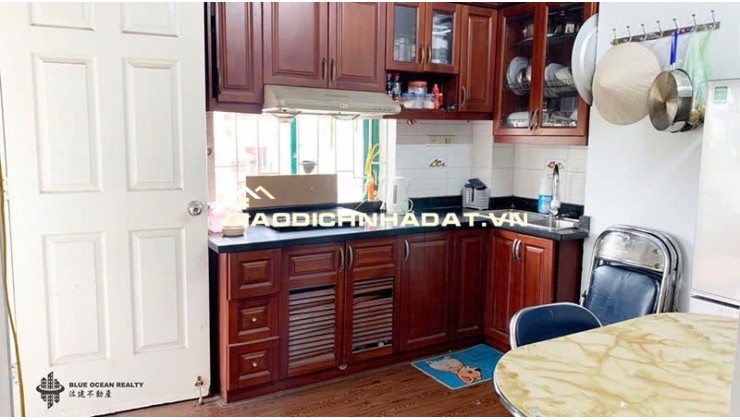 Bán CĂN HỘ CHUNG CƯ MỚI HOÀNG MAI  80m2, 3PN giá 3ty650tr LH 036.214.6202