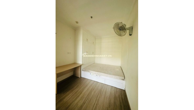 Chính chủ bán căn hộ 2PN 62m tòa S4, full nội thất, sẵn sổ, giá nhỉnh 4 tỷ