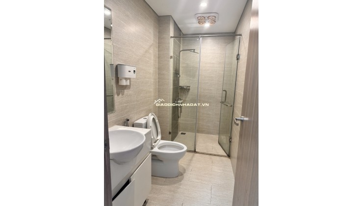 Chính chủ bán căn hộ 2PN 62m tòa S4, full nội thất, sẵn sổ, giá nhỉnh 4 tỷ