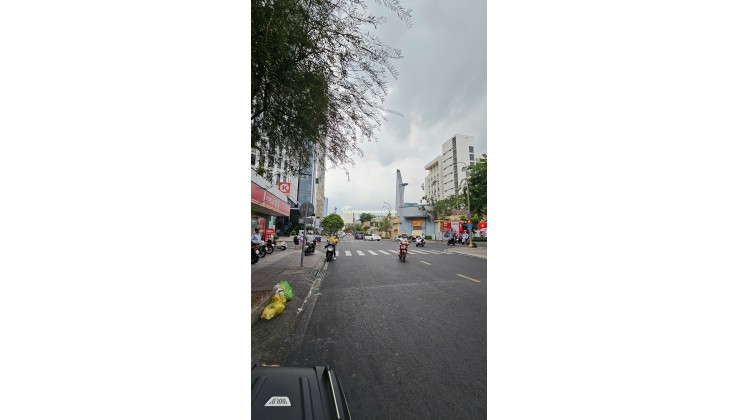 MẶT TIỀN HOÀNG DIỆU VIP Q4 
NGANG 4.2 X 26 CÓ 150 TRIỆU M2