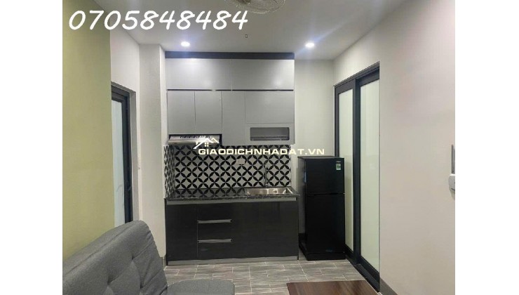 Tòa căn hộ dòng tiền ,thông ngõ 93 Hoàng Văn Thái 7 tầng 81m², mặt tiền 9m, giá chào 20 tỷ ( có thương lượng)