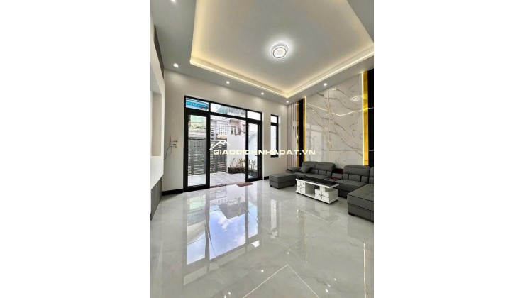 Chính chủ bán gấp căn nhà cấp 4 xây mới Gần Nhà Hàng Tiệc Cưới Vạn Phước Center, Cây xăng Bửu Long
