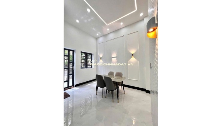Chính chủ bán gấp căn nhà cấp 4 xây mới Gần Nhà Hàng Tiệc Cưới Vạn Phước Center, Cây xăng Bửu Long