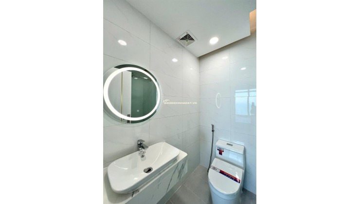 Bán nhanh căn view biển nội thất mới 100% hiện đại Mường Thanh Viễn Triều