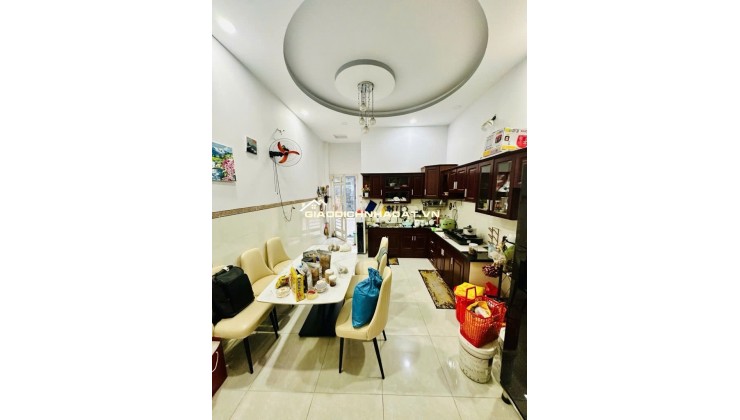 Nhà đẹp kiên cố - Ngay Hiệp Thành City - Hẻm xe hơi Trần Thị Hè - 4x17m - 3 tầng - 4.75 tỷ