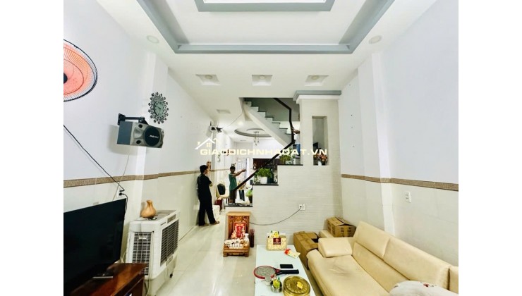 Nhà đẹp kiên cố - Ngay Hiệp Thành City - Hẻm xe hơi Trần Thị Hè - 4x17m - 3 tầng - 4.75 tỷ