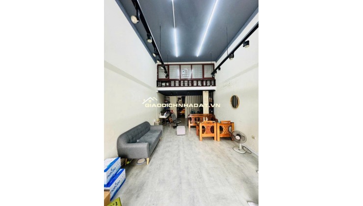 BÁN NHÀ MẶT PHỐ HÀNG LƯỢC, HOÀN KIẾM. 84M2 4 TẦNG MT 4,5M GIÁ 68 Tỷ- VỈA HÈ RỘNG- KINH DOANH VÔ ĐỐI-0978834597
