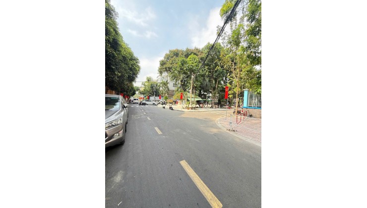 CĂN NHÀ MẶT PHỐ LÊ SAO - PHÚ THẠNH - TÂN PHÚ: 4.1x19m ,75M2, 2 TẦNG, 3PN, GIÁ 9.2 TỶ TL