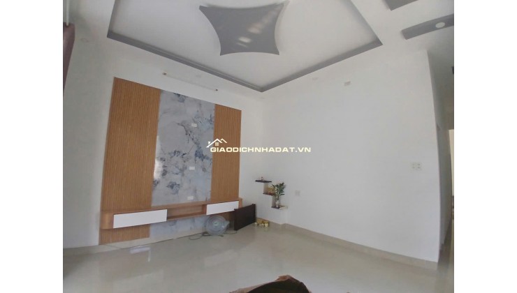 BÁN NHÀ PHÚ VINH, VĨNH THẠNH, NHA TRANG FULL NỘI THẤT, ĐƯỜNG Ô TÔ GIÁ CHỈ 2 TỶ 8