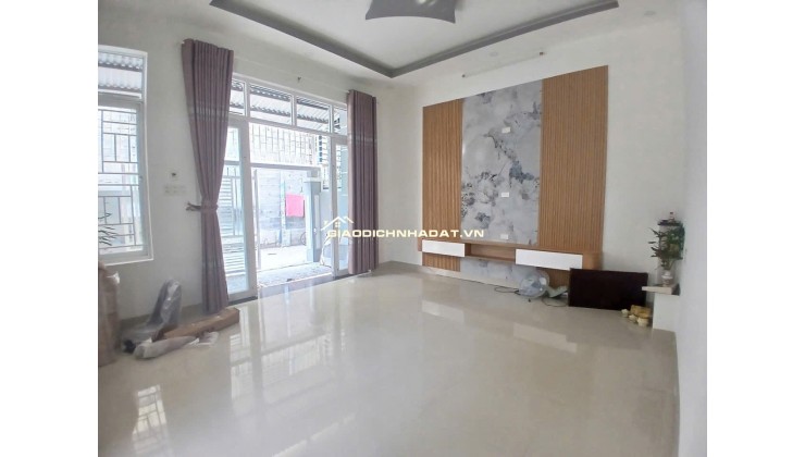 BÁN NHÀ PHÚ VINH, VĨNH THẠNH, NHA TRANG FULL NỘI THẤT, ĐƯỜNG Ô TÔ GIÁ CHỈ 2 TỶ 8