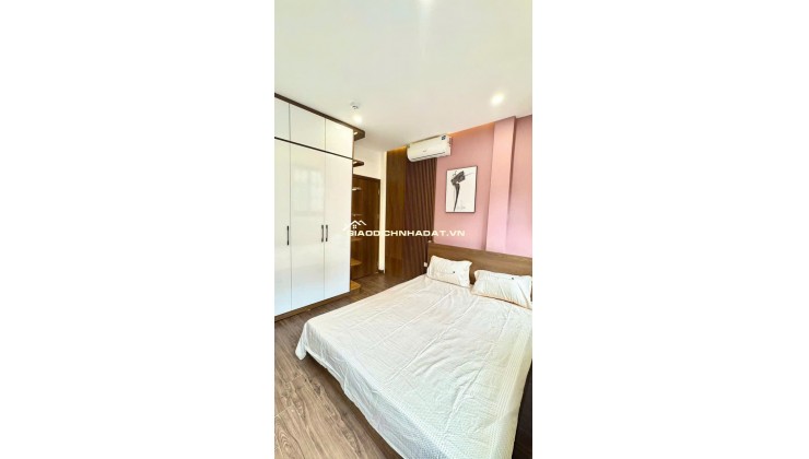 bán gấp tòa nhà dòng tiền 60m giá 13 tỷ tại hoàng văn thái thanh xuân