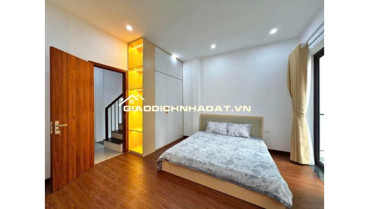 bán gấp tòa nhà dòng tiền 60m giá 13 tỷ tại hoàng văn thái thanh xuân